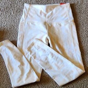 Cream and white 7/8 leggings DSG